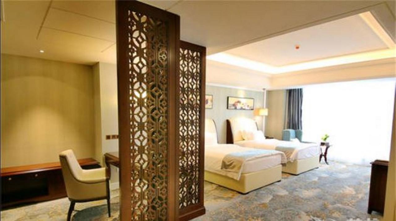 Jinqian Jiahua International Hotel Chishui  Eksteriør billede
